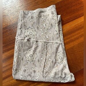 Aerie Paisley Patterned Leggings